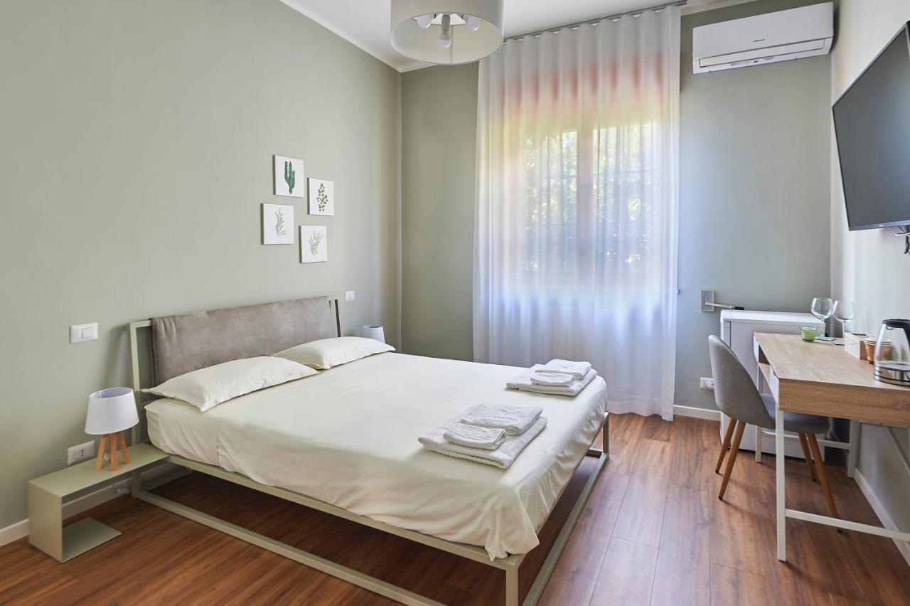 Lapilanoa - Suite & Pool Nardo Bagian luar foto