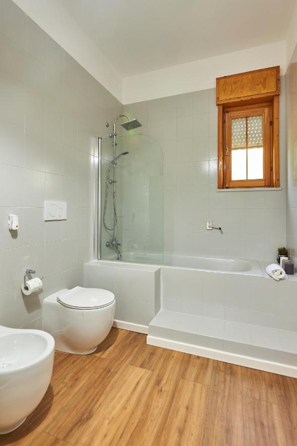 Lapilanoa - Suite & Pool Nardo Bagian luar foto