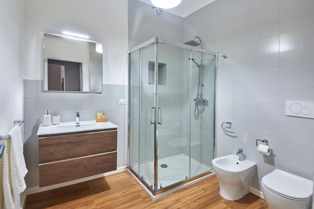 Lapilanoa - Suite & Pool Nardo Bagian luar foto